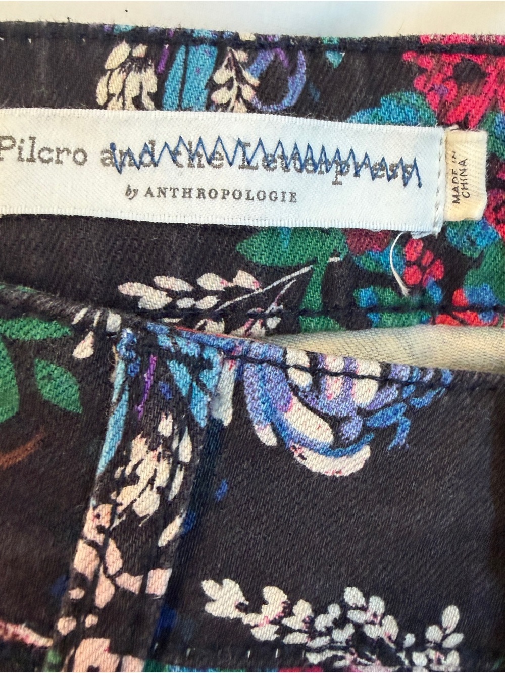 Pilcro Mid-Rise Skinny Ankle Jeans - Picture 5 of 7